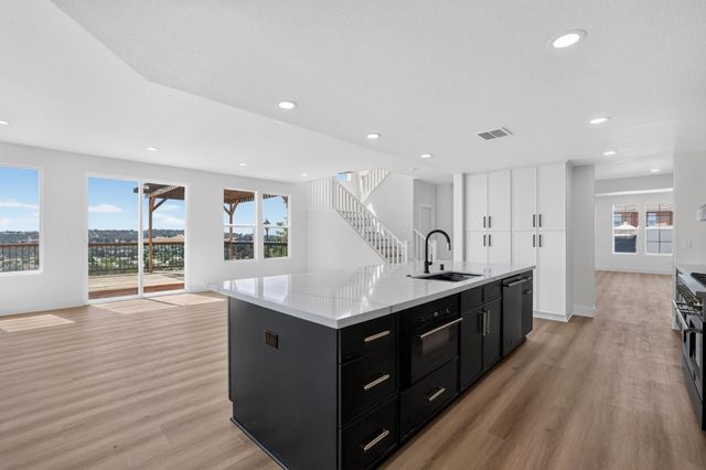 3616 Mallorca Ct, Cameron Park, CA 95682
