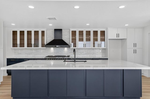3616 Mallorca Ct, Cameron Park, CA 95682