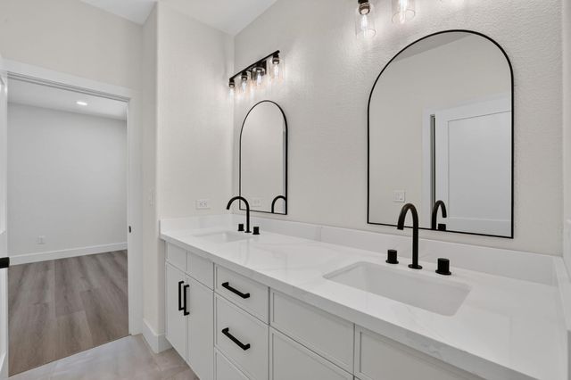 3616 Mallorca Ct, Cameron Park, CA 95682