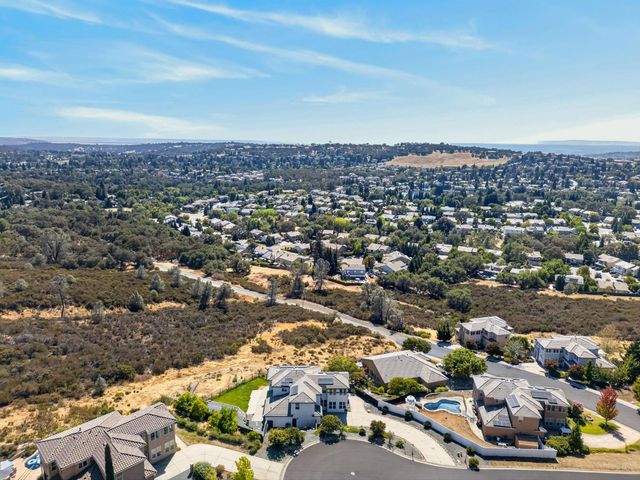 3616 Mallorca Ct, Cameron Park, CA 95682