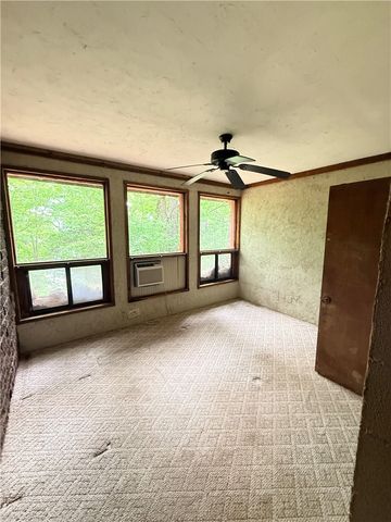 22466 Slate Gap Road, Garfield, AR 72732
