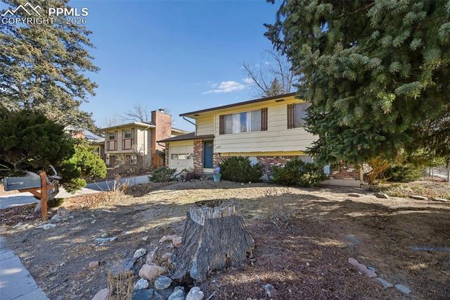 4503 La Cresta Drive, Colorado Springs, CO 80918