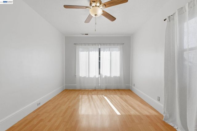 1839 Commerce Way, Oakland, CA 94606