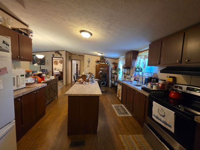 19314 S Pittsburg Mountain Road, Sewanee, TN 37375
