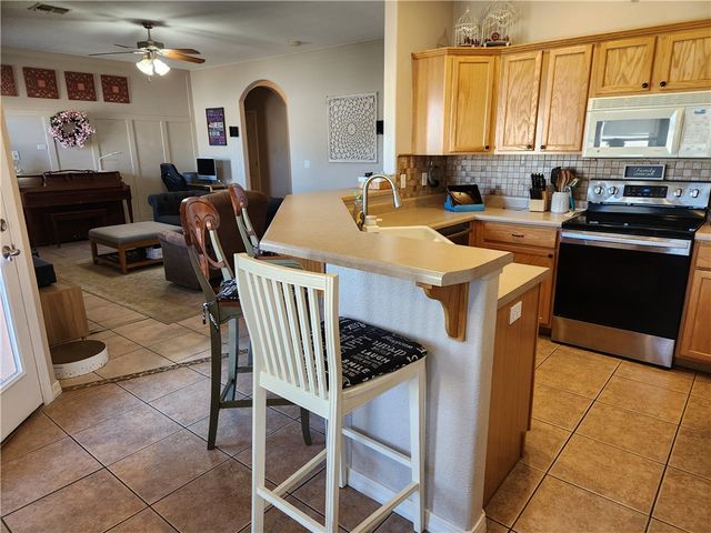 2085 Alan Ladd Drive, Kingman, AZ 86409