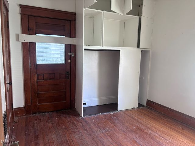 11606 Shadeland Avenue, Cleveland, OH 44108