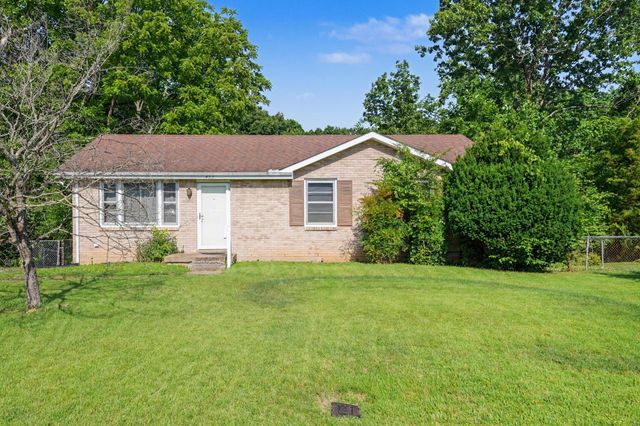 453 Gary Hills Dr, Clarksville, TN 37043