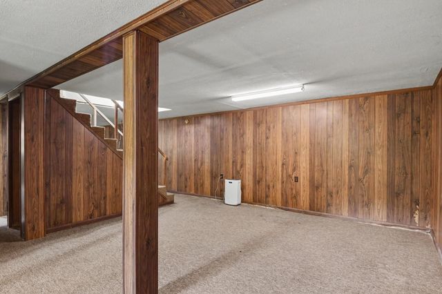 453 Gary Hills Dr, Clarksville, TN 37043