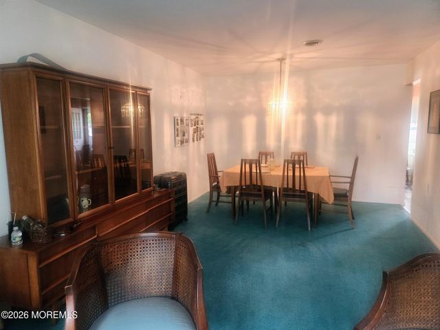 5B Edinburgh Lane, Manchester, NJ 08759