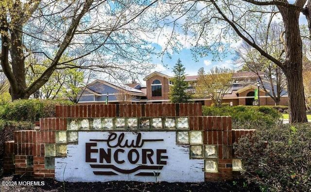 5B Edinburgh Lane, Manchester, NJ 08759