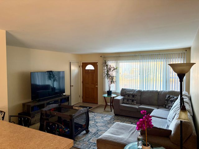 409 Holly Road, Michigan City, IN 46360