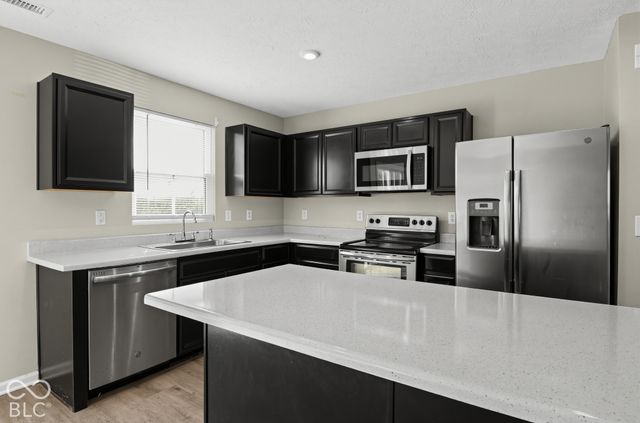 2729 Pointe Harbor Drive, Indianapolis, IN 46229