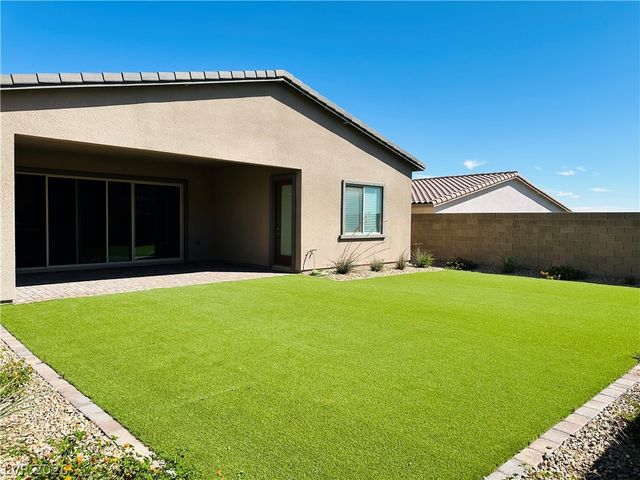 11725 Falcon Gorge Avenue, Las Vegas, NV 89138