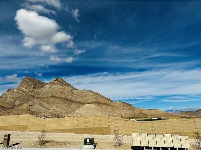 11725 Falcon Gorge Avenue, Las Vegas, NV 89138