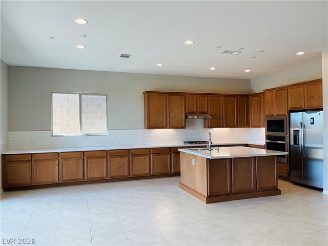 11725 Falcon Gorge Avenue, Las Vegas, NV 89138