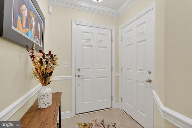 307 UPTON CT N, Arlington, VA 22203