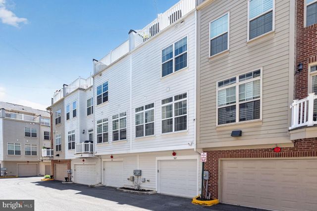 307 UPTON CT N, Arlington, VA 22203
