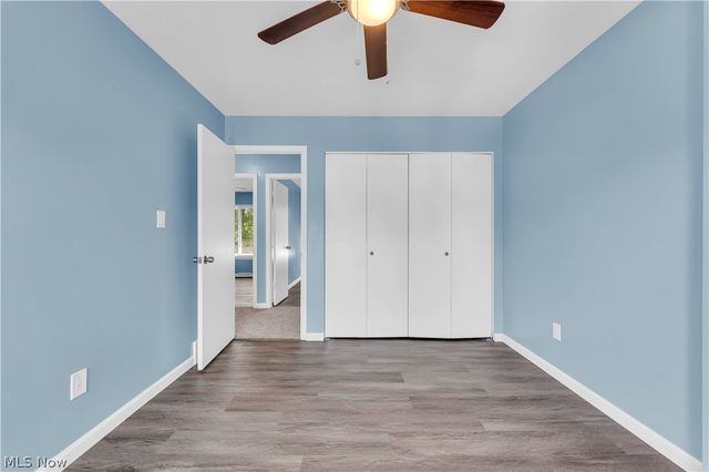 26613 N Park Boulevard, Olmsted Falls, OH 44138