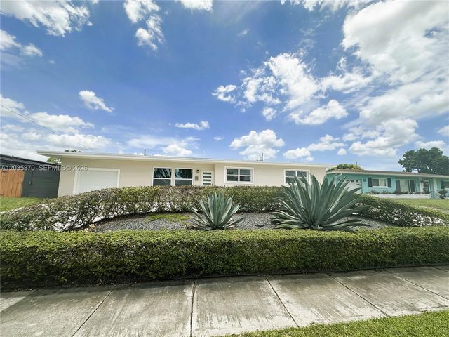 16123 SW 108th Ct, Miami, FL 33157