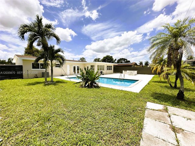 16123 SW 108th Ct, Miami, FL 33157