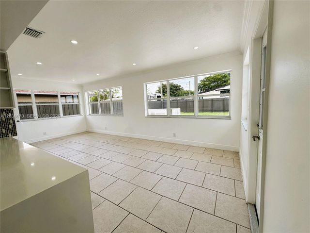 16123 SW 108th Ct, Miami, FL 33157