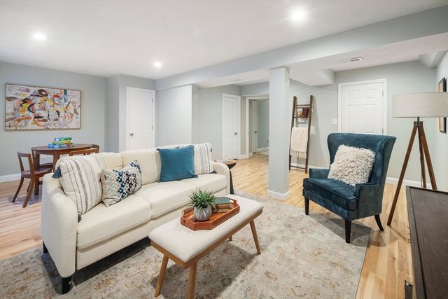 50 Nolan Ct 50, Tewksbury, MA 01876