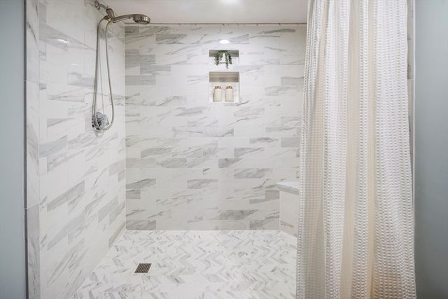 50 Nolan Ct 50, Tewksbury, MA 01876