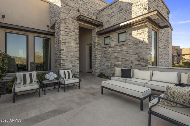 28712 N SUMMIT SPRINGS Road, Rio Verde, AZ 85263