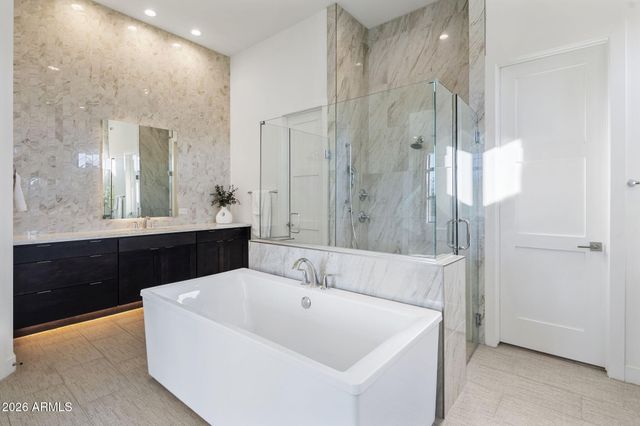 28712 N SUMMIT SPRINGS Road, Rio Verde, AZ 85263