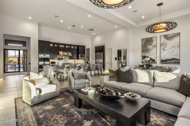 28712 N SUMMIT SPRINGS Road, Rio Verde, AZ 85263