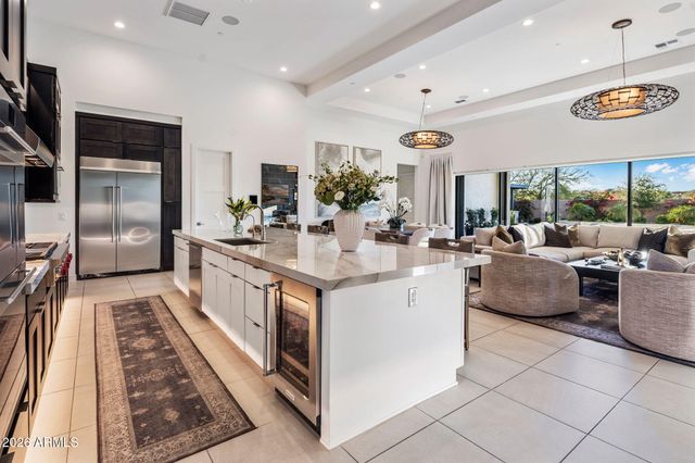 28712 N SUMMIT SPRINGS Road, Rio Verde, AZ 85263