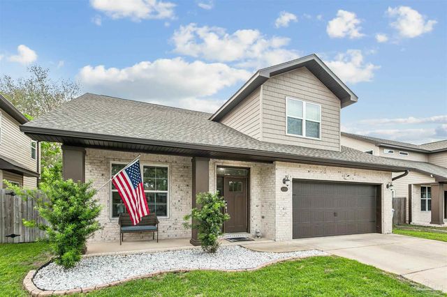 2303 Hadleigh Hills Ct, Navarre, FL 32566