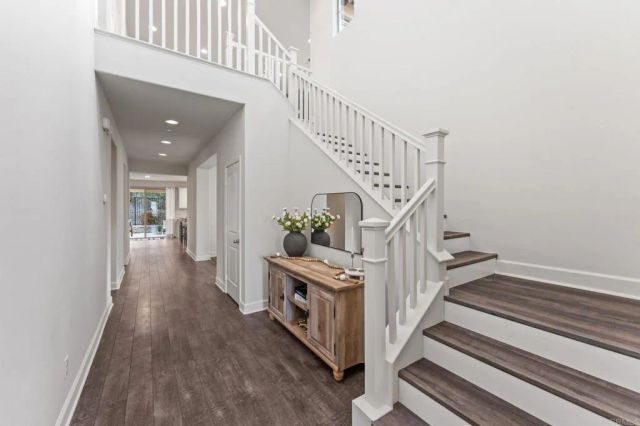 261 Flores Lane, Vista, CA 92083