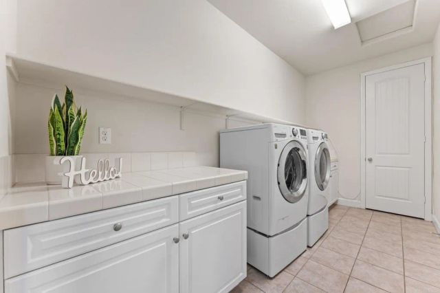 261 Flores Lane, Vista, CA 92083