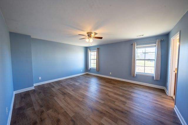 1808 Luke Ct, Columbia, TN 38401