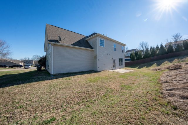 1808 Luke Ct, Columbia, TN 38401
