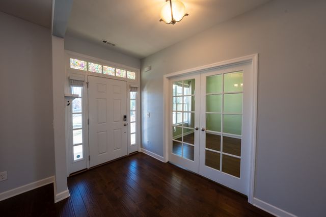 1808 Luke Ct, Columbia, TN 38401