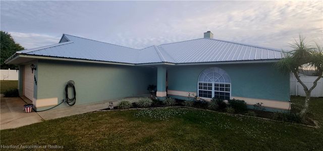 1811 Allamanda Boulevard W, Avon Park, FL 33825