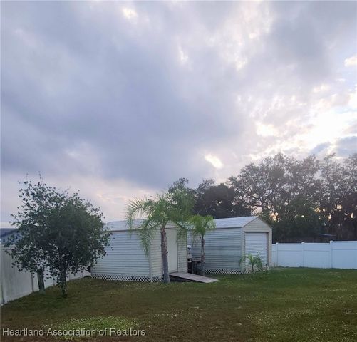 1811 Allamanda Boulevard W, Avon Park, FL 33825