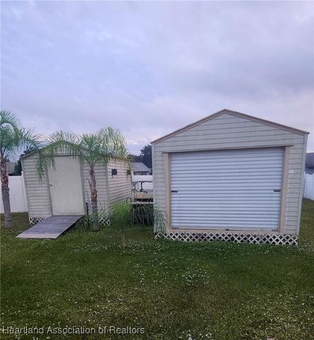 1811 Allamanda Boulevard W, Avon Park, FL 33825