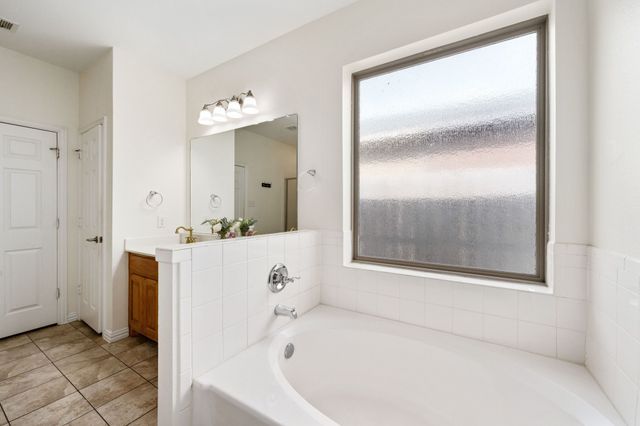 210 Maltby Road, Irving, TX 75061