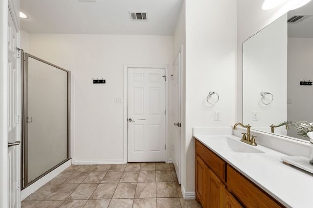 210 Maltby Road, Irving, TX 75061