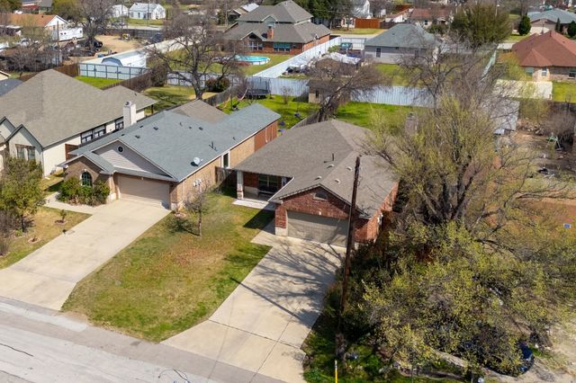 210 Maltby Road, Irving, TX 75061