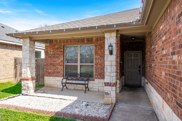 210 Maltby Road, Irving, TX 75061