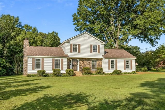 145 WOODBRIDGE CV, Somerville, TN 38068
