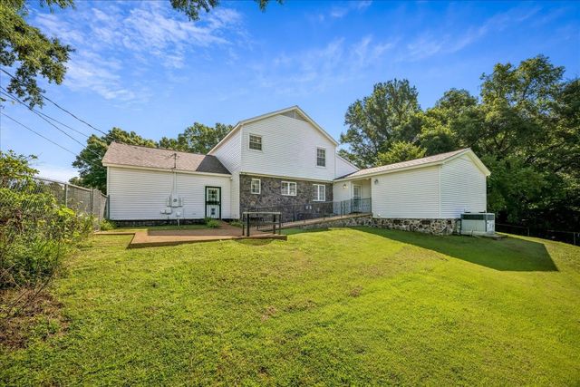 145 WOODBRIDGE CV, Somerville, TN 38068