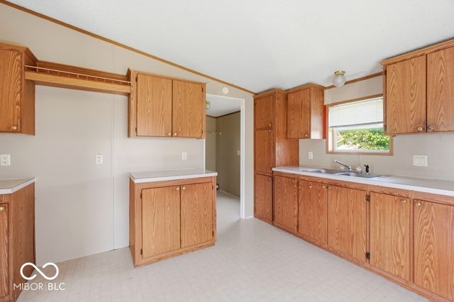 503 S 1st Street, Van Buren, IN 46991