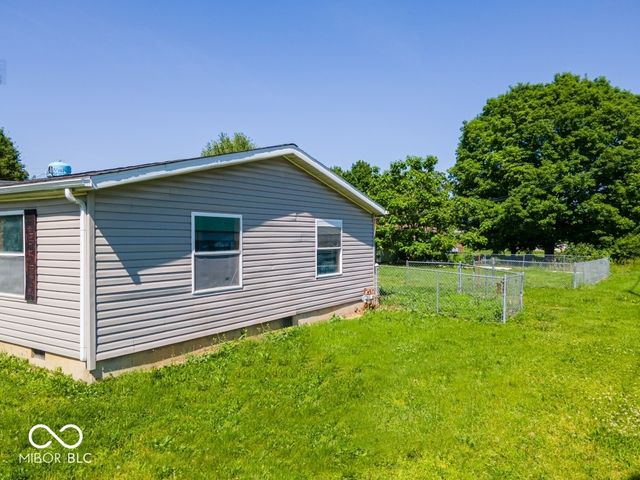 503 S 1st Street, Van Buren, IN 46991