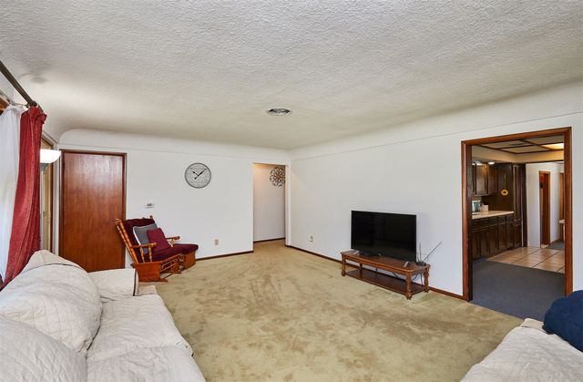 2009 Locust Street, Granger, IA 50109