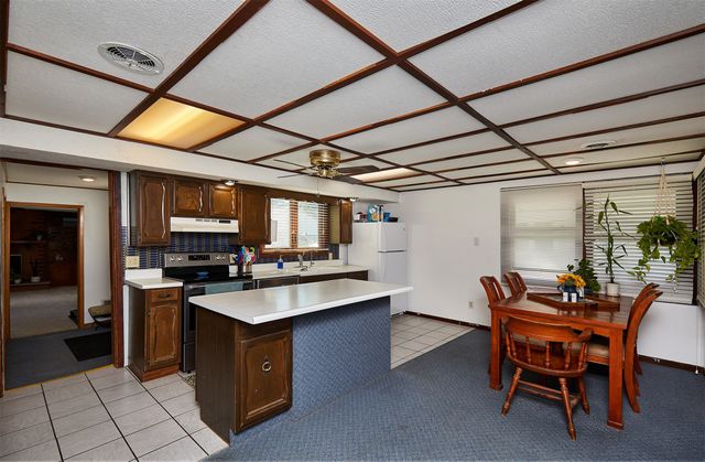 2009 Locust Street, Granger, IA 50109